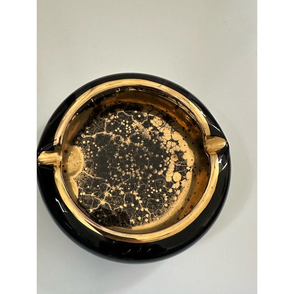 Vintage Retro Ashtray Black and Gold - Picture 3 of 11